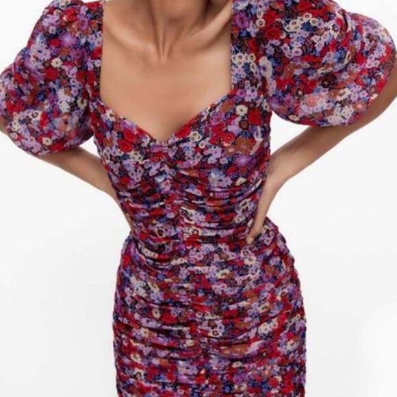 ZARA Floral Ruched Dress Size Small NWT - Picture 4 of 9